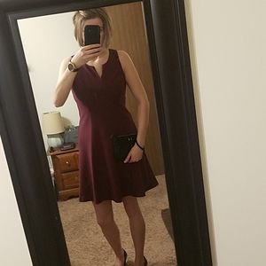 White House Black Market burgundy dress size 4
